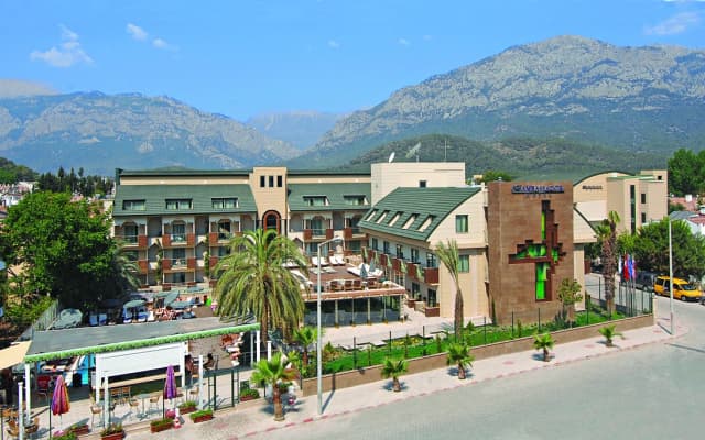 Ambassador Plaza Hotel