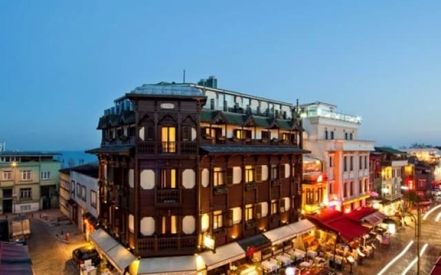 Отель Glk Premier Acropol Suites & Spa