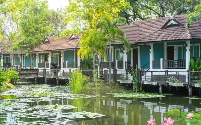 Le Charme Sukhothai Historical Park Resort