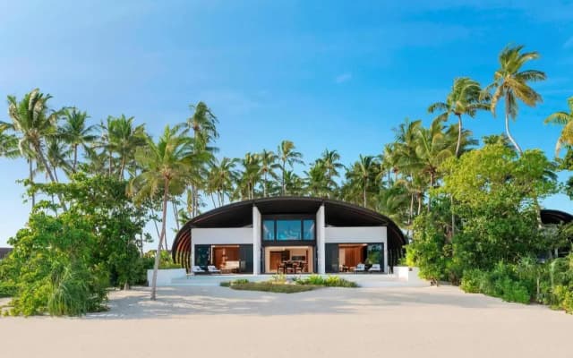 Курорт The Westin Maldives Miriandhoo 