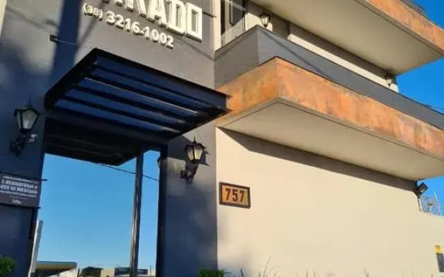 Hotel Cerrado