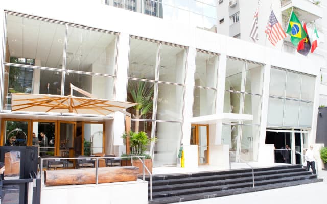 Hotel Emiliano
