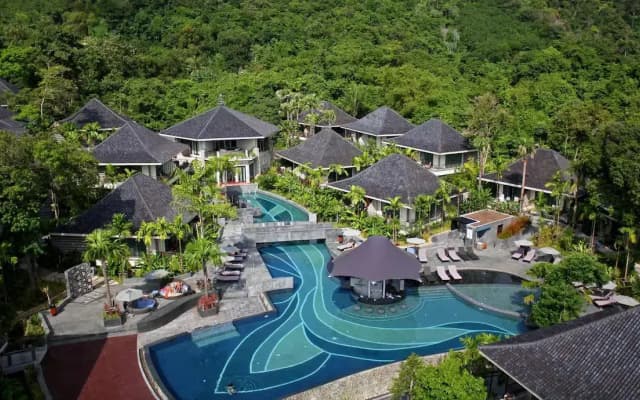 Курорт Mandarava Resort and Spa