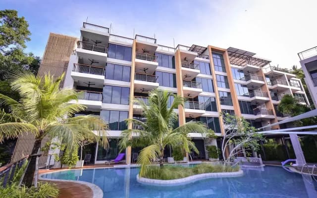 SKYVIEW Resort Phuket Patong Beach