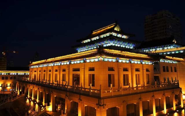 Friendship Palace
