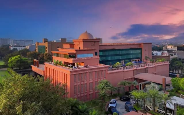 Taj Hotel & Convention Centre, Agra