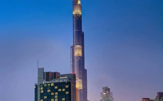 Отель Pullman Dubai Downtown