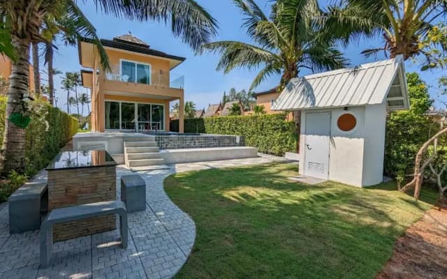 Blue Cove Villa