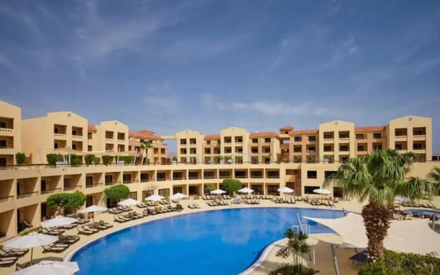 Coral Sea Aqua Club