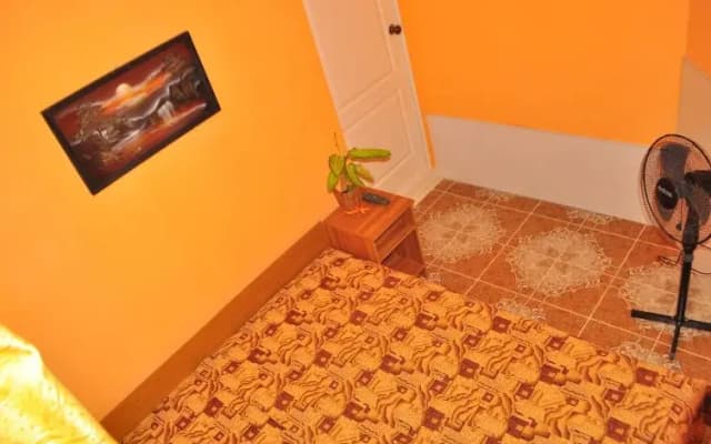 Inn on Chernomorskaya 100
