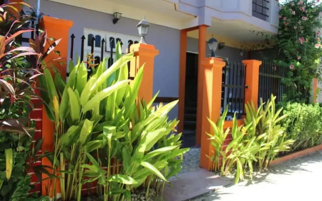 Finimas Residence
