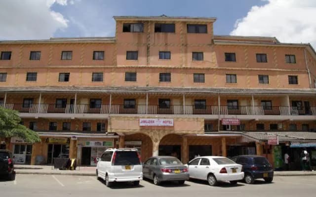 Jimlizer Hotel