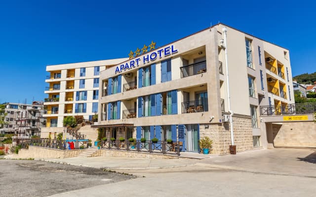 Apart hotel Katunjanin