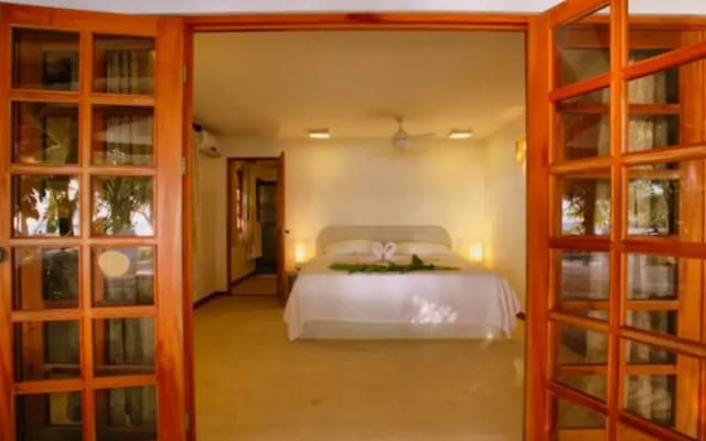 Hotel Tropico Latino