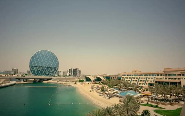 Курортный отель Al Raha Beach Spa