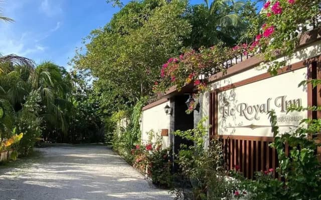 Isle Royal Inn