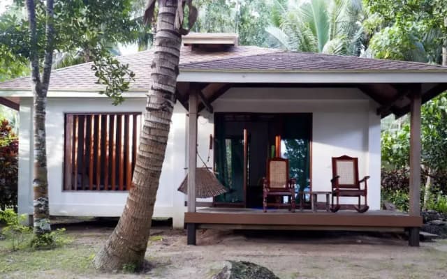 Dolarog Beach Resort