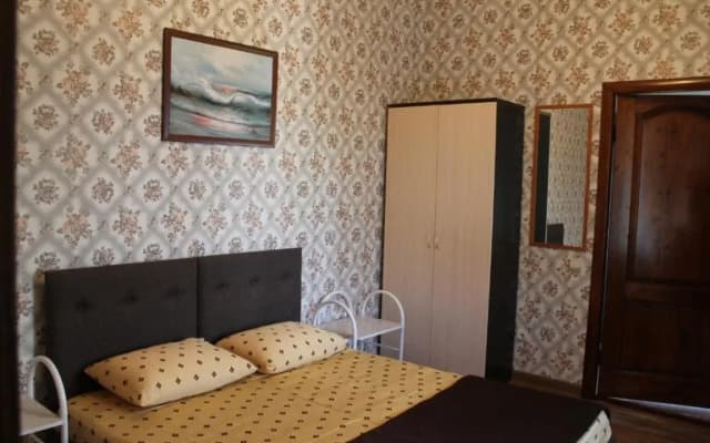 Irina Guest House