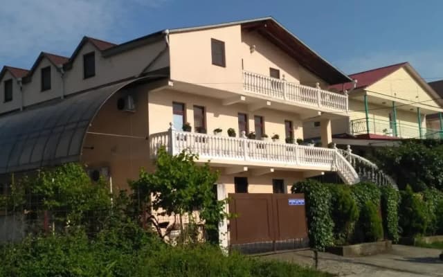 Sakura Guesthouse