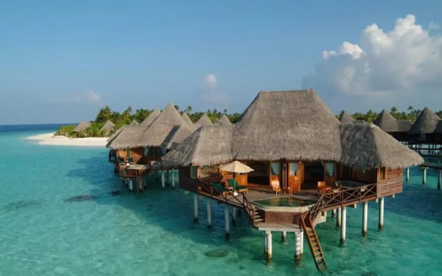 Курорт Coco Palm Dhuni Kolhu