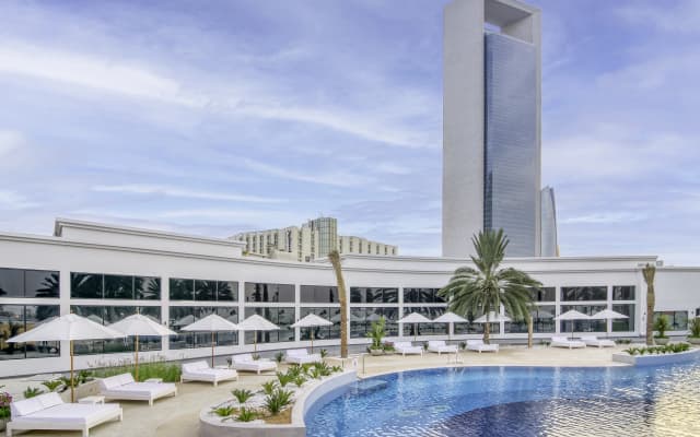Курортный отель Radisson Blu Hotel & Resort, Abu Dhabi Corniche Hotel