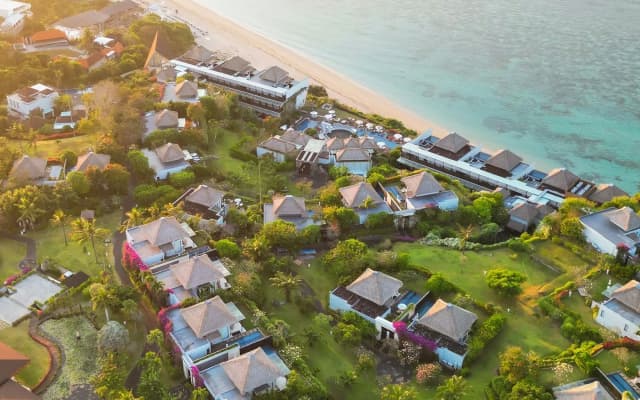 Samabe Bali Suites & Villas