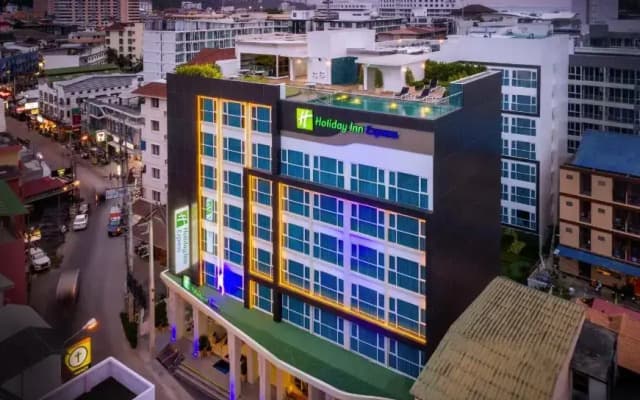 Holiday Inn Express Pattaya Central by IHG