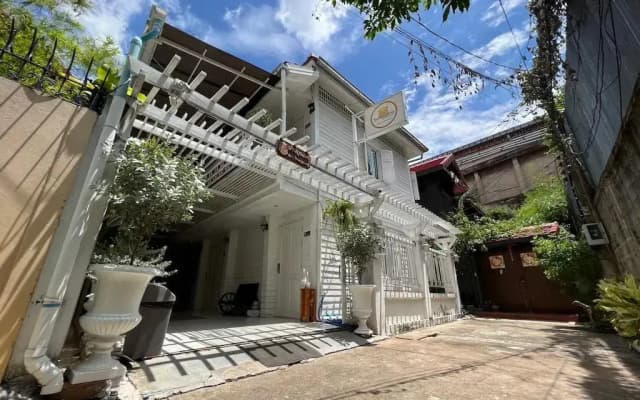 Ban Thungdang Boutique Hotel