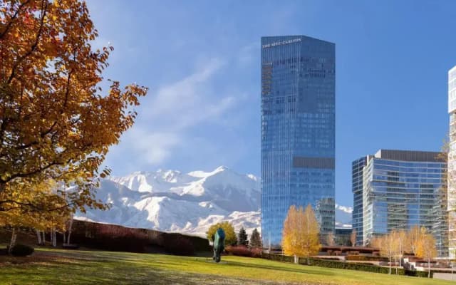 Отель The Ritz-carlton, Almaty