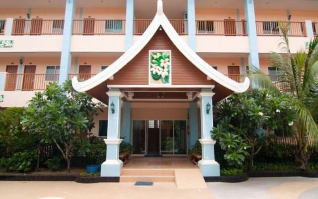 Ampan Resort & Apartment