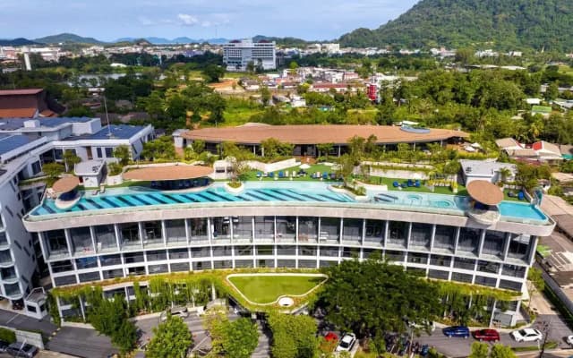HOMA Phuket Town