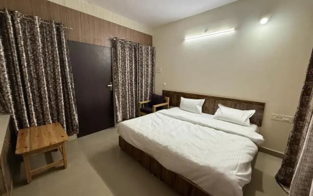 The Grand Serenity Hotel
