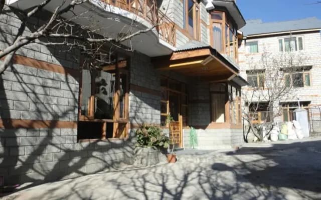Himalayan Cottages Manali