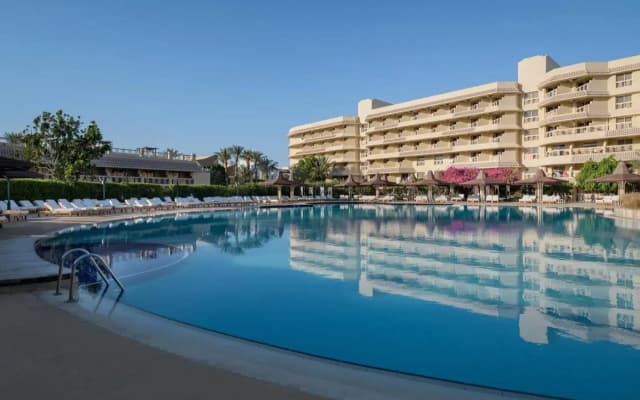 Отель Sindbad Club