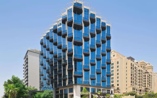 Adagio Premium The Palm