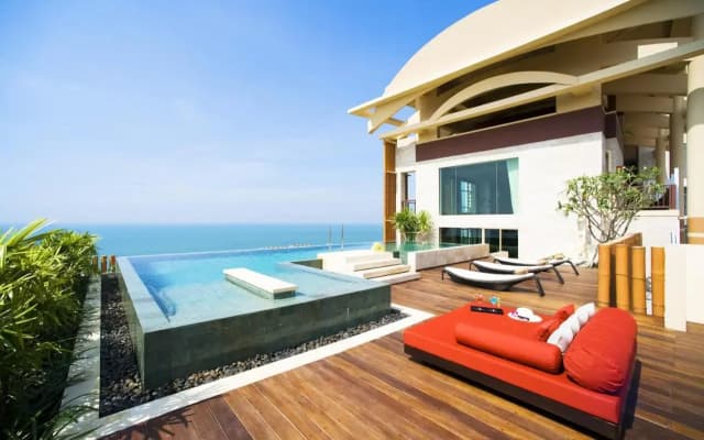 Centara Grand Mirage Beach Resort Pattaya