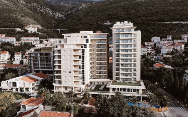 Отель Ami Budva Petrovac