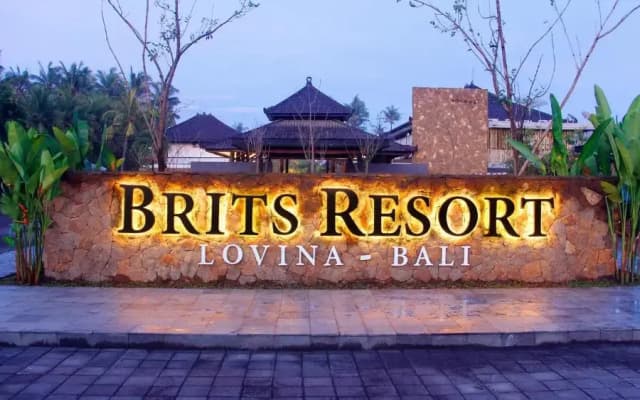 Отель Brits Resort Lovina