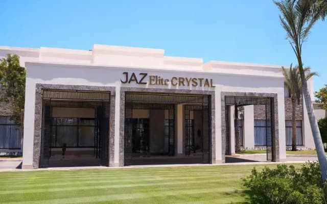 JAZ Elite Crystal, Almaza Bay