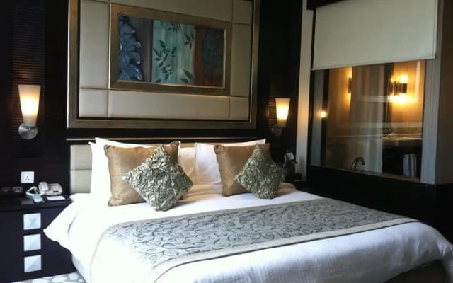 James-Hotel Chandigarh