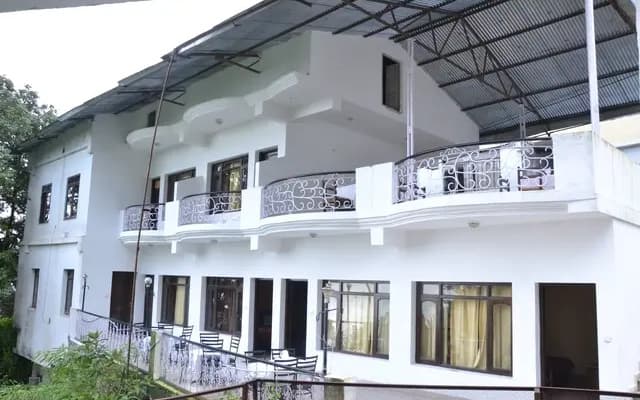 Hotel Peak View
