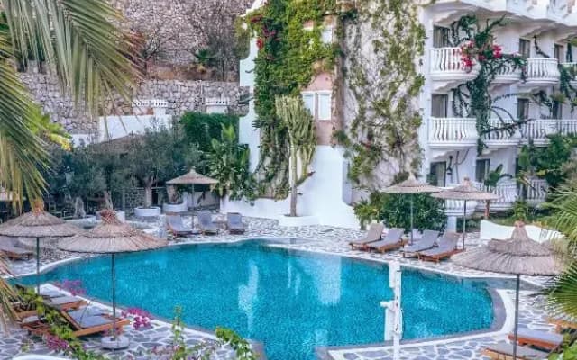 Flamingo Hotel & Spa - Pet Friendly