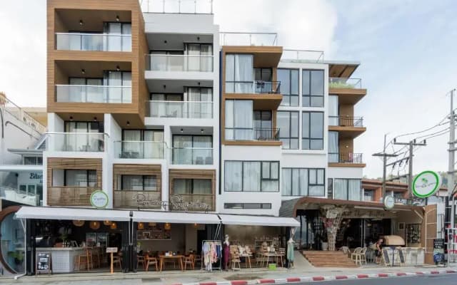 Patong Signature Boutique Hotel