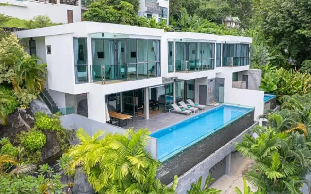 Baan Saint Tropez Villas Kata Beach