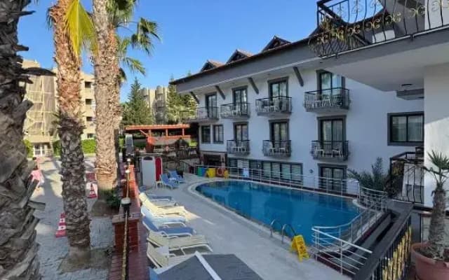 Orange Garden Apart Hotel