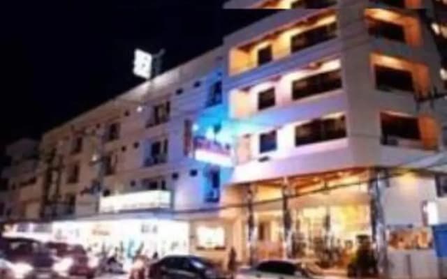 City Hotel