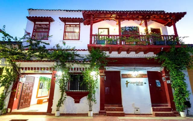Hotel Jardines Evans By Geh Suites