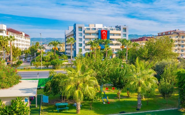 Курорт Timo Deluxe Resort Hotel