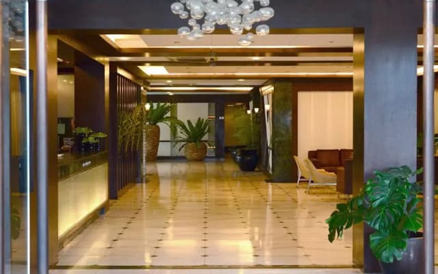 Sugarland Hotel