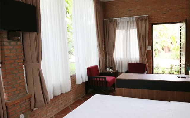 Mekong Resort & Reststop